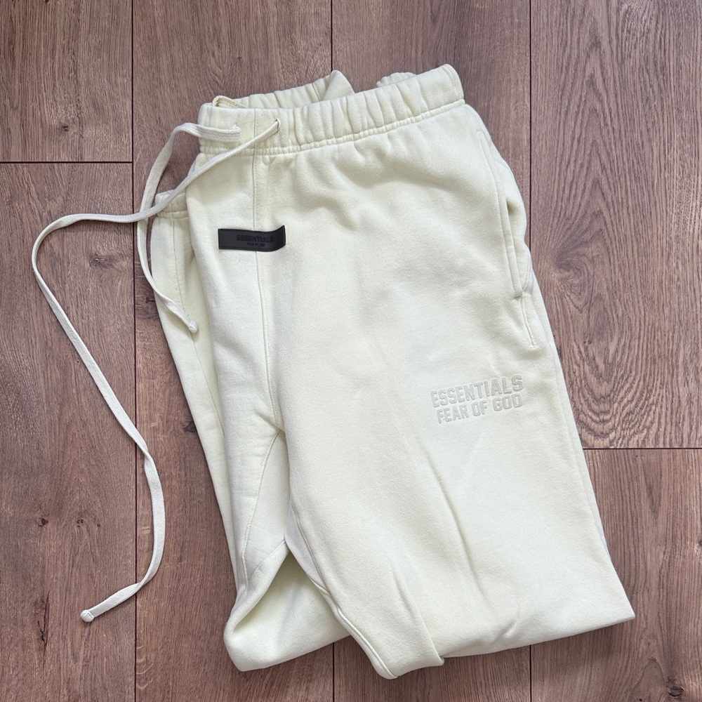 Original Essentials FEAR OF GOD  Light yellow Sweatpants